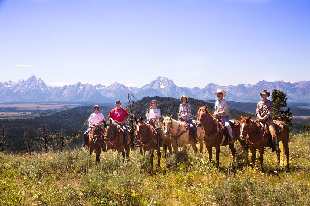 Heart Six Ranch Villa Моран Екстериор снимка