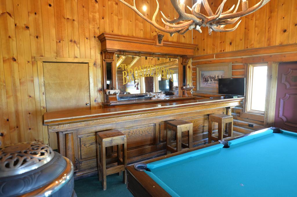 Heart Six Ranch Villa Моран Екстериор снимка