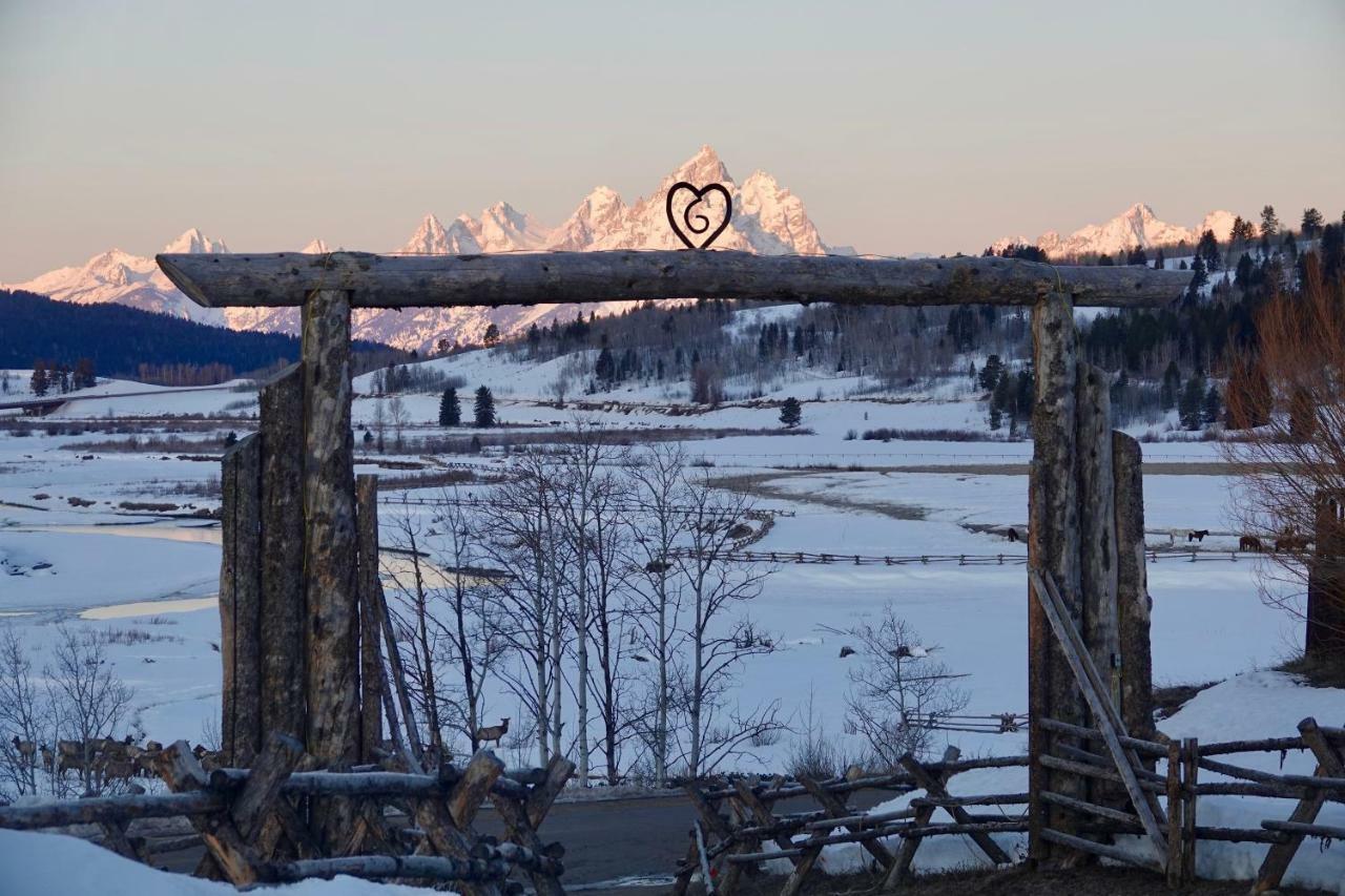 Heart Six Ranch Villa Моран Екстериор снимка