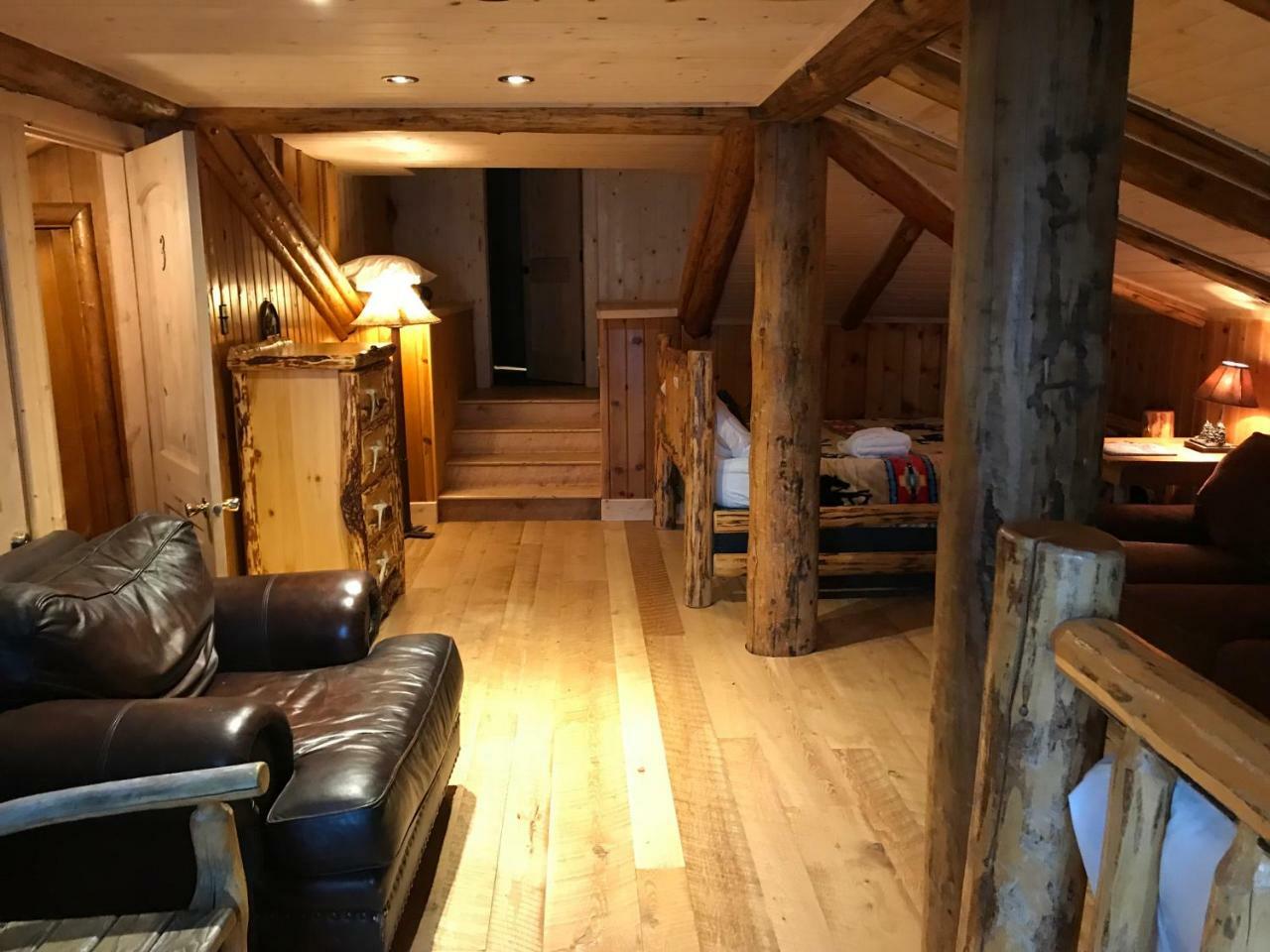 Heart Six Ranch Villa Моран Екстериор снимка